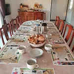 Πανσιόν Le Domaine De Laurolie