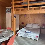 Le Domaine De Laurolie 3*