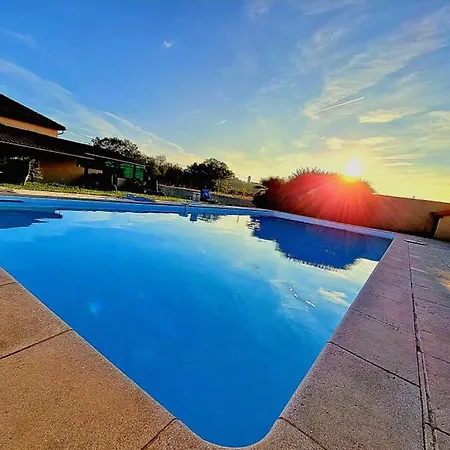 Le Domaine De Laurolie 3*