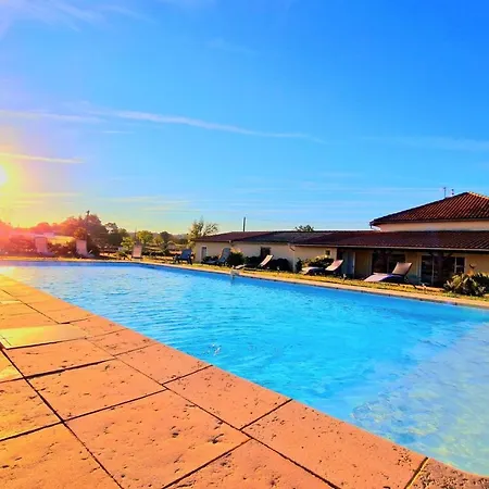 Le Domaine De Laurolie 招待所 Gaujacq