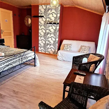 Гостевой дом Le Domaine De Laurolie
