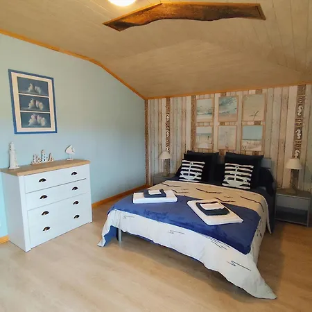 Guest house Le Domaine De Laurolie