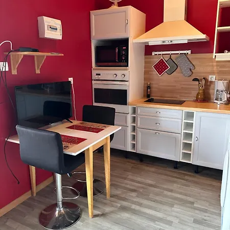 Pensjonat Le Domaine De Laurolie 3*